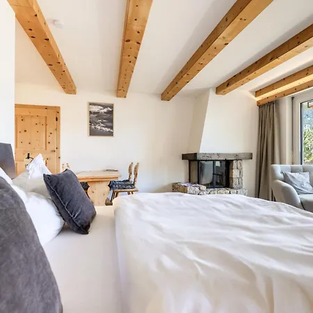 Charming Facing Piz Rosatsch