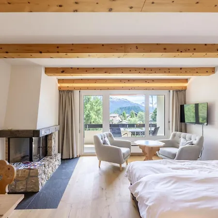 Charming Facing Piz Rosatsch *