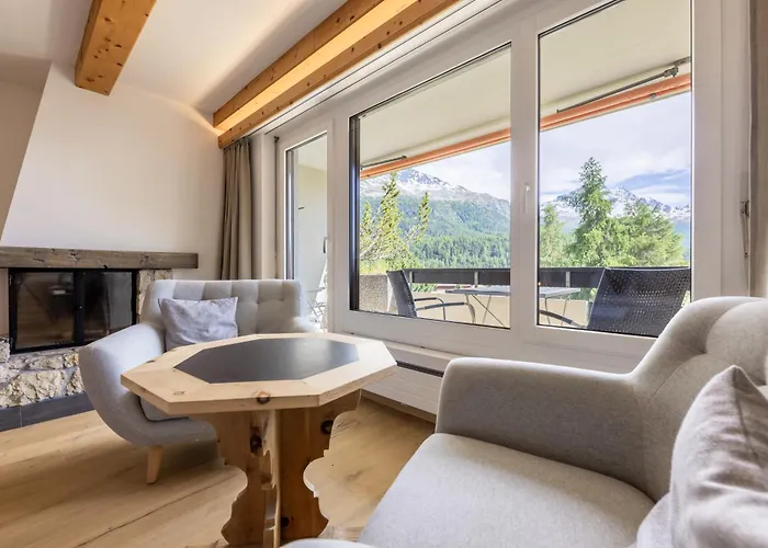 Charming Facing Piz Rosatsch Apartamento