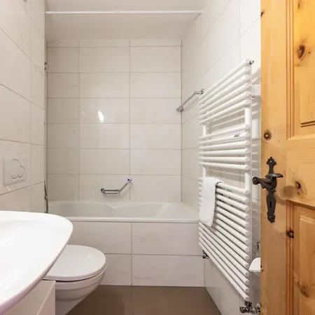 Apartamento Charming Facing Piz Rosatsch St Moritz